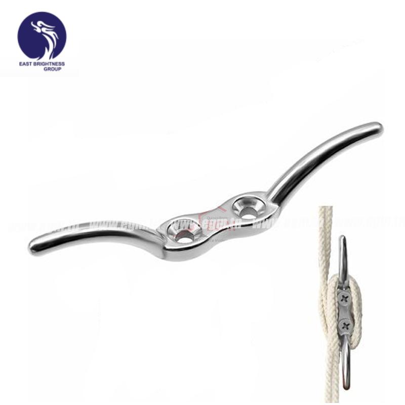 TAQUET POUR MAT DE DRAPEAU EN INOX L112MM EAST