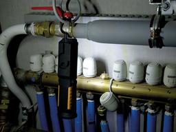 BALADEUSE MAGNETIQUE AVEC SUPPORT REGLABLE 3W COB+ 5 LED PEREL - Image 7