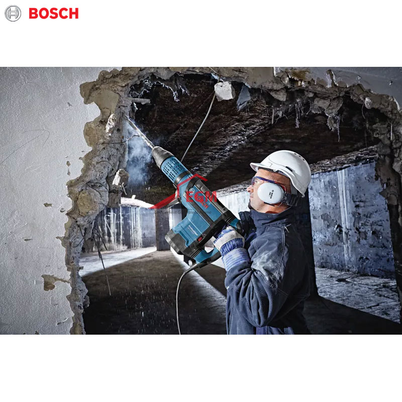 PERCEUSE PERFORATEUR SDS MAX GBH 12-52DV 1700W 19J BOSCH PERCEUSE PERFORATEUR SDS MAX GBH 12-52DV 1700W 19J BOSCH